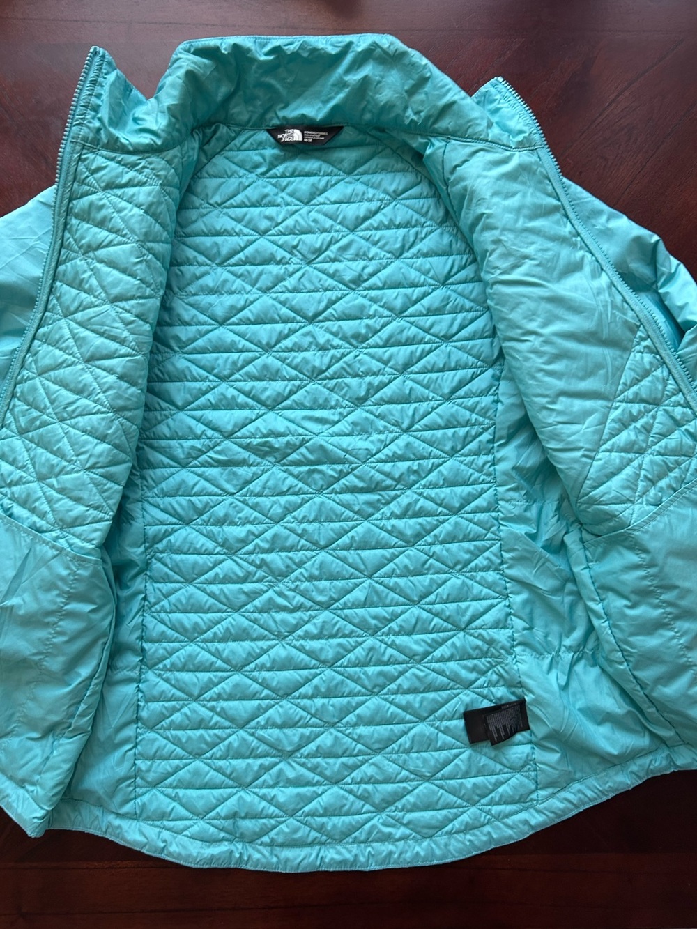The North Face Women's Aqua Quilted Full-Zip Jacket size M - Picture 6 of 7